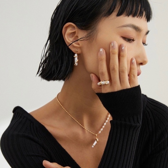 Gold Pearl Earrings/Stubs, 18k Gold and 925 Sterling Silver - Picture 2 of 9